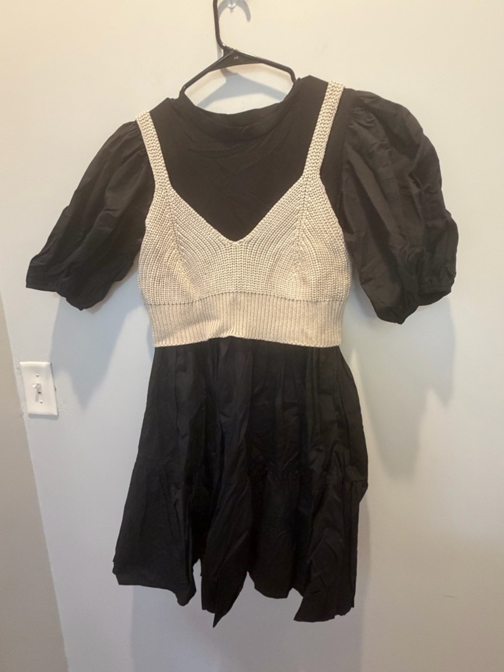 En Saison Black Puff Sleeve Tiered Dress with Cream Knit Overlay Vest - Picture 2 of 6